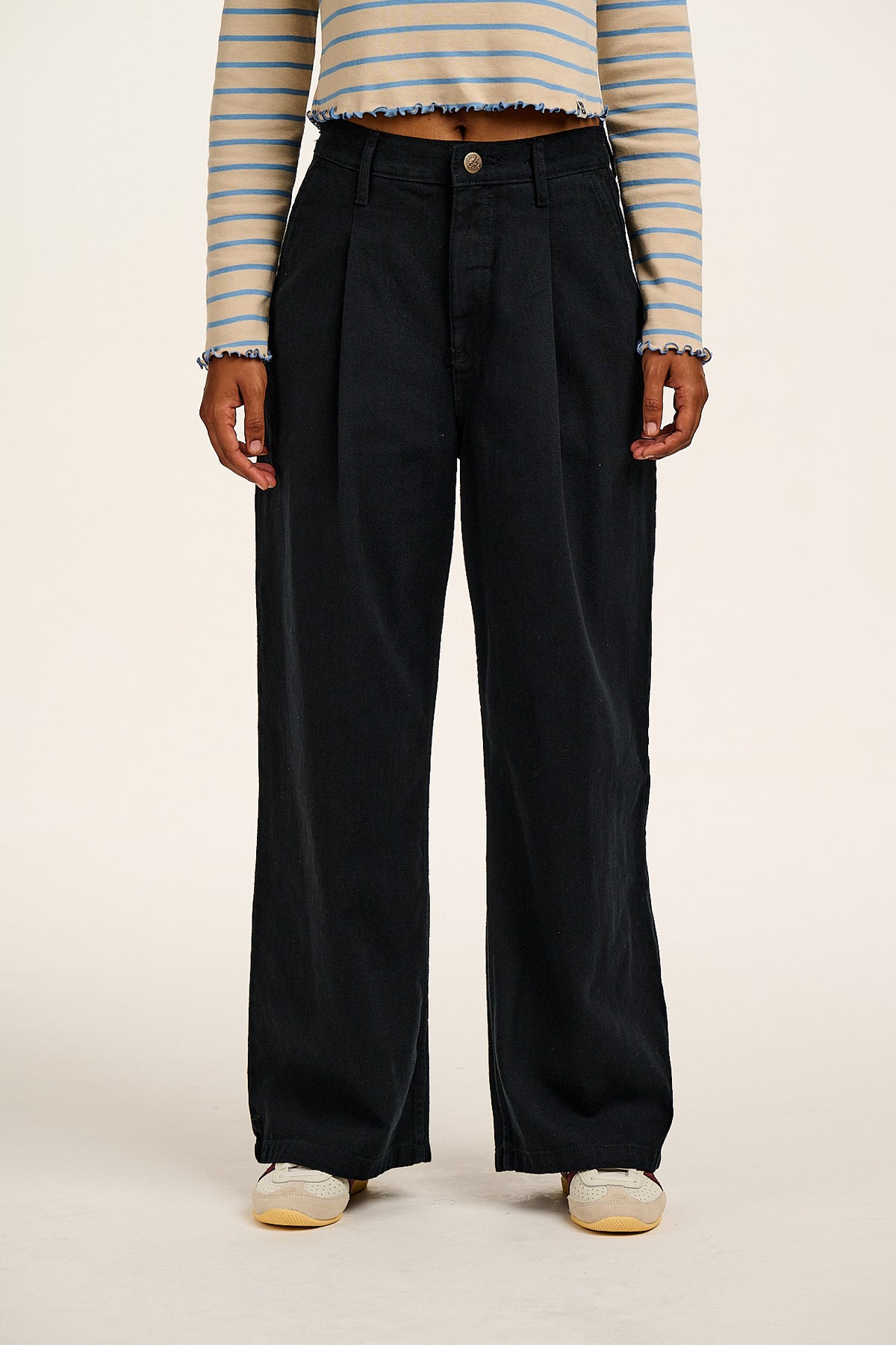 Cole - Wide Leg Jeans Organic Cotton Denim in Black