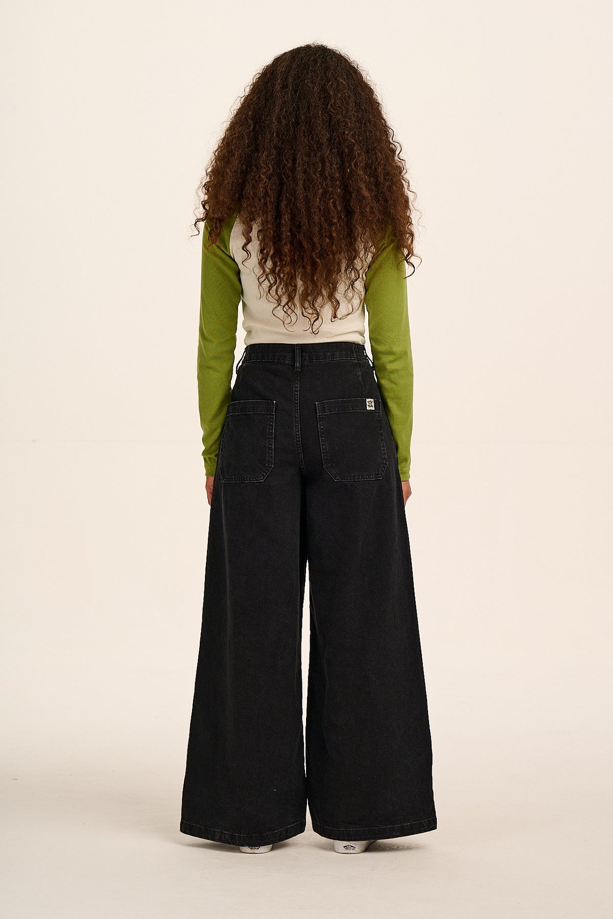 Tate - Extra Wide Leg Jeans Organic Cotton Denim in Black Wash