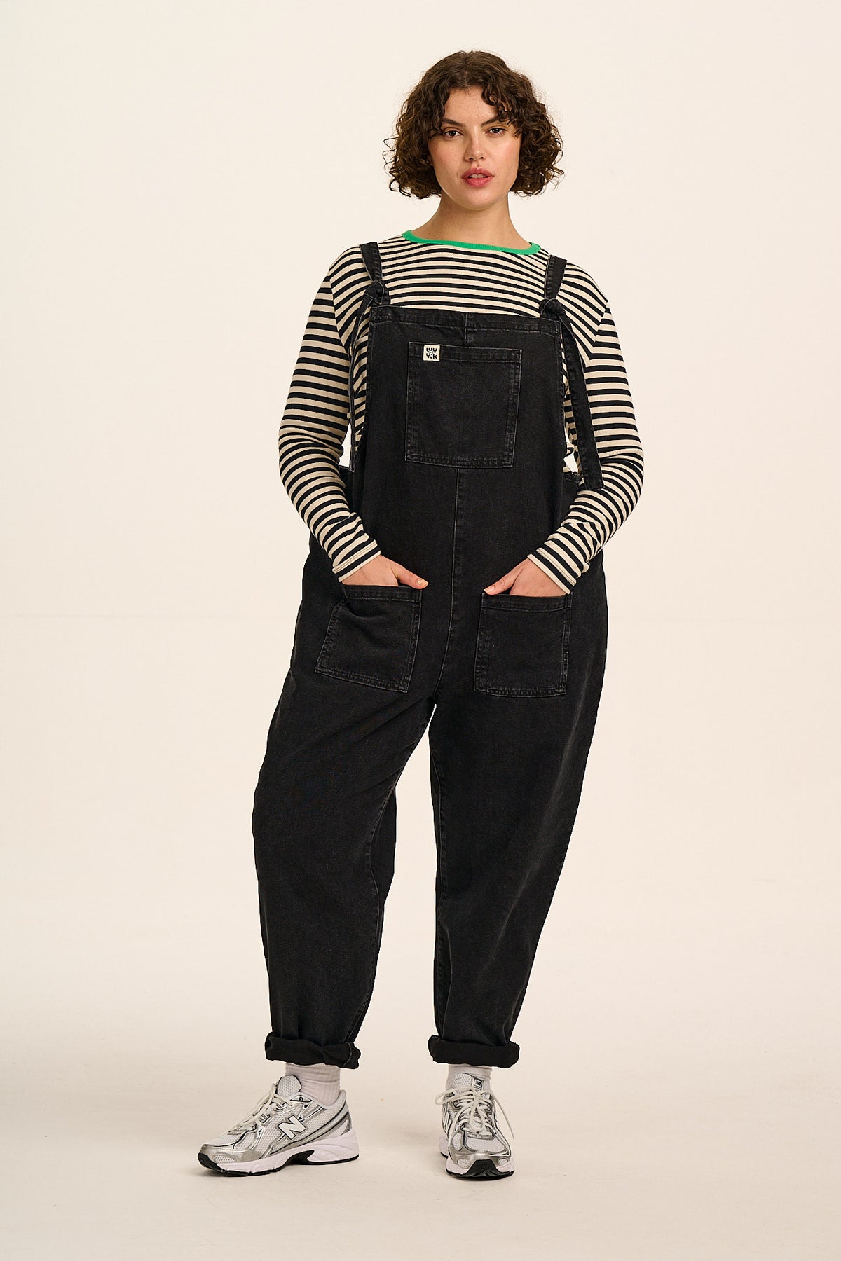 Original - Straight Leg Dungarees Organic Cotton Denim in Washed Black