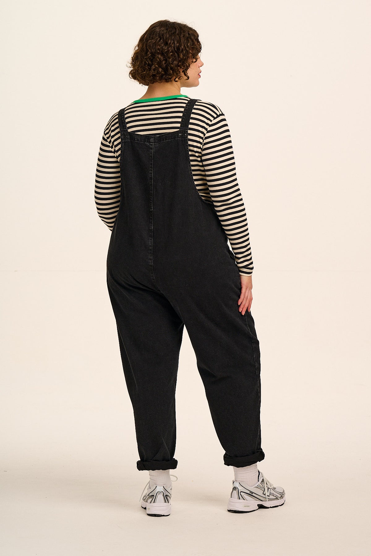Original - Straight Leg Dungarees Organic Cotton Denim in Washed Black