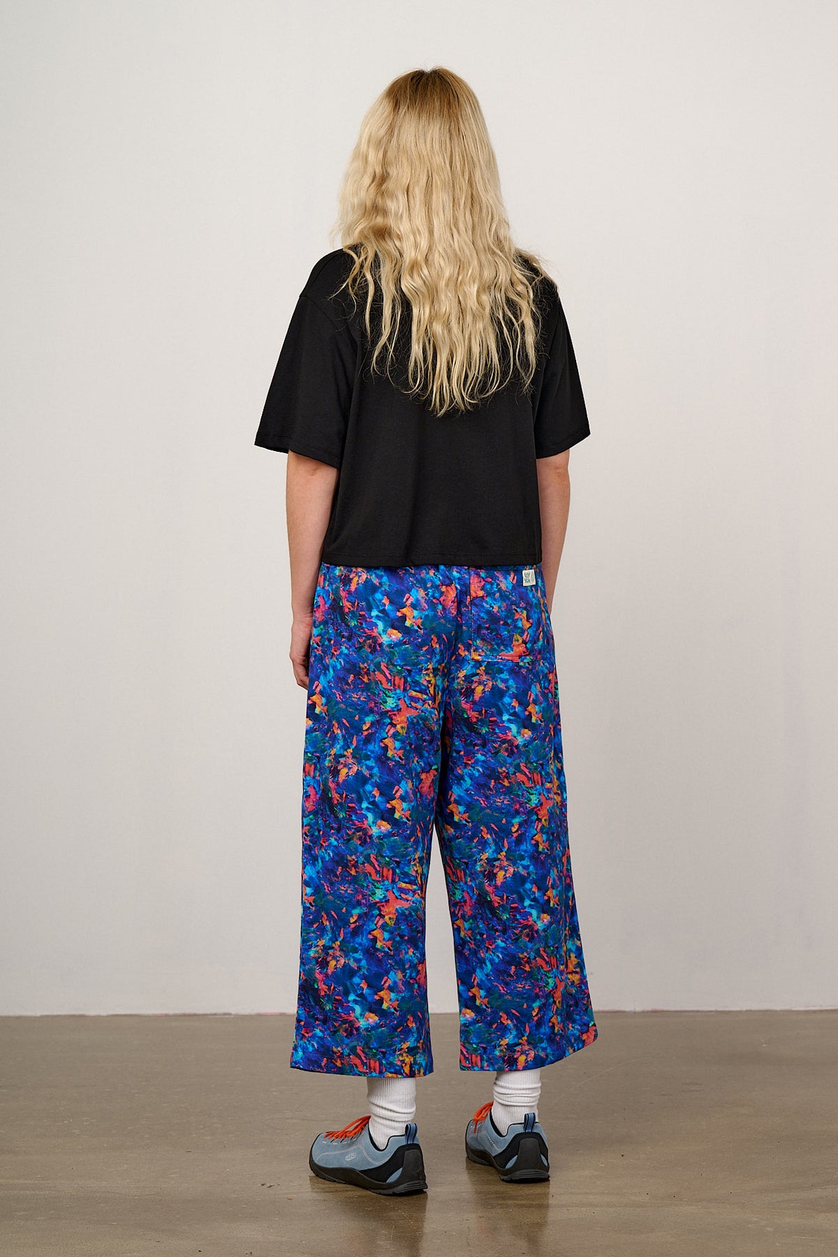L.E. Chuck - Wide Leg Trousers - Organic Cotton in Digital Blur Natural History Museum & Yak
