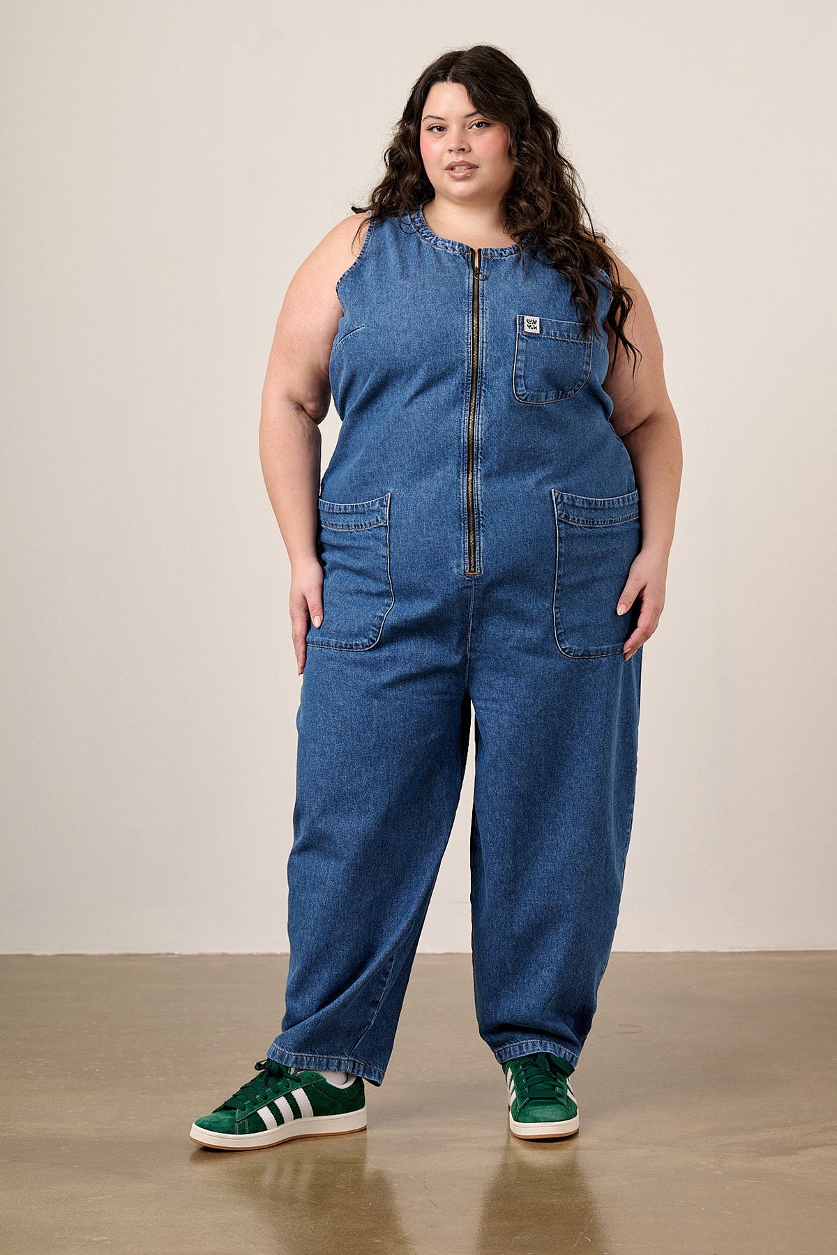 Nari - Light Weight Denim Sleeveless Jumpsuit in Mid Wash