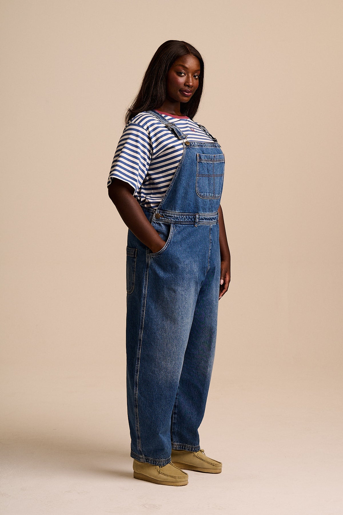 Toluca - Barrel Leg Dungarees Organic Cotton Denim in Vintage Wash