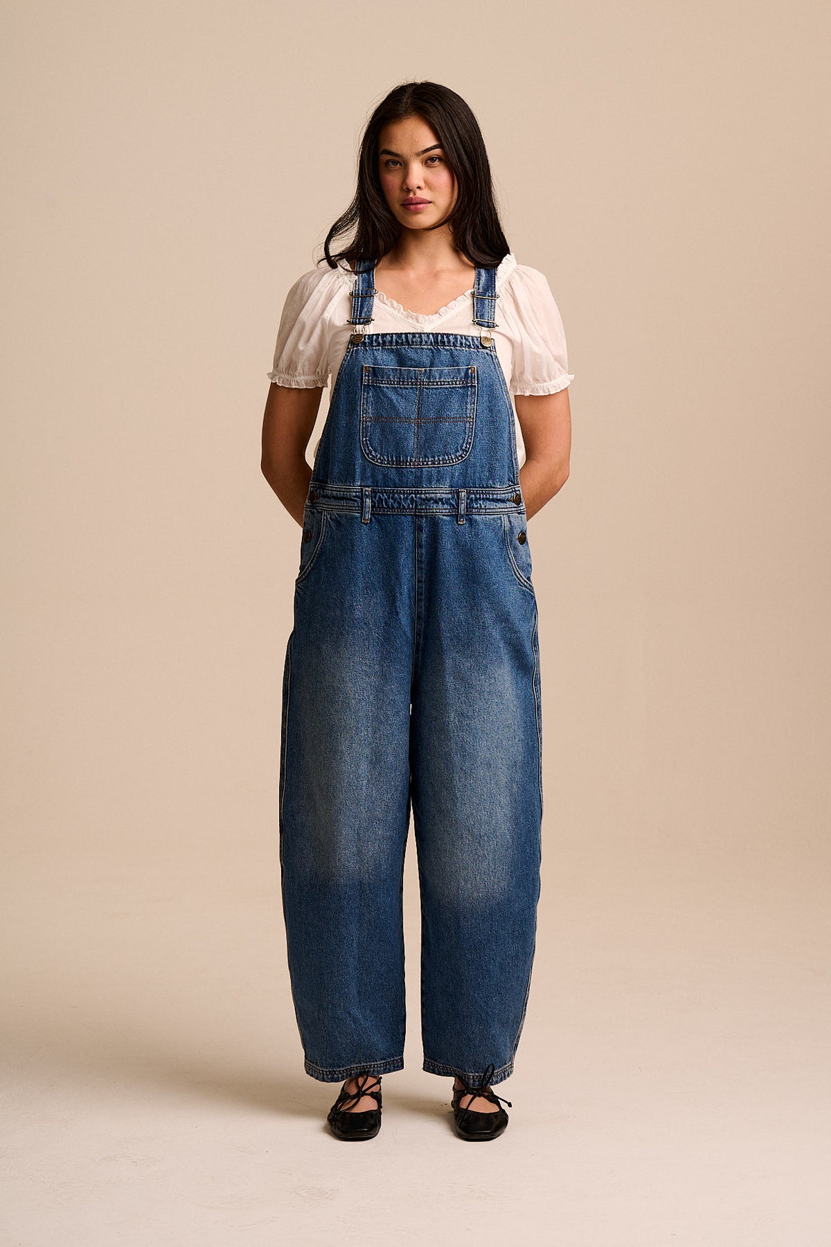 Toluca - Barrel Leg Dungarees Organic Cotton Denim in Vintage Wash