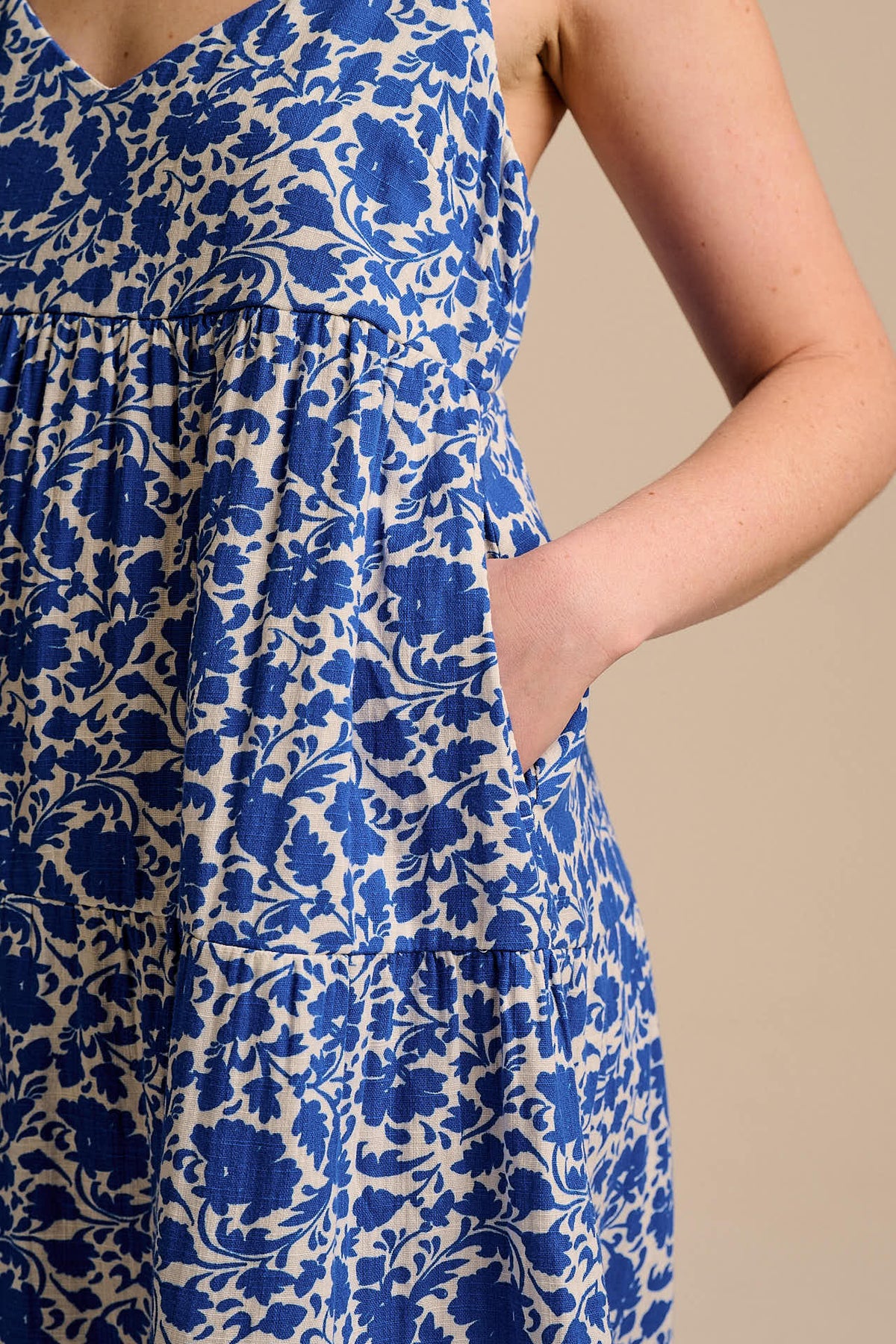 Mable - Tiered Maxi Dress Organic Cotton Double Gauze in Blue Floral