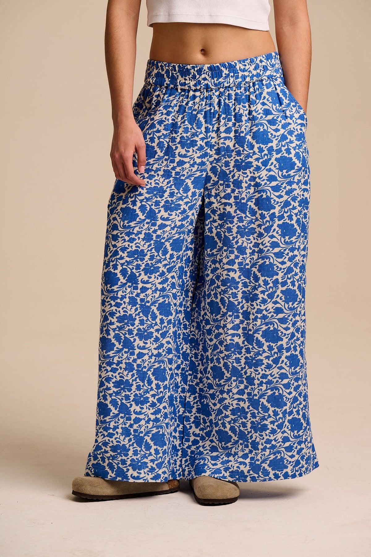 Maddie - Wide Leg Trousers Organic Cotton Double Gauze in Summer Edit Blue Floral