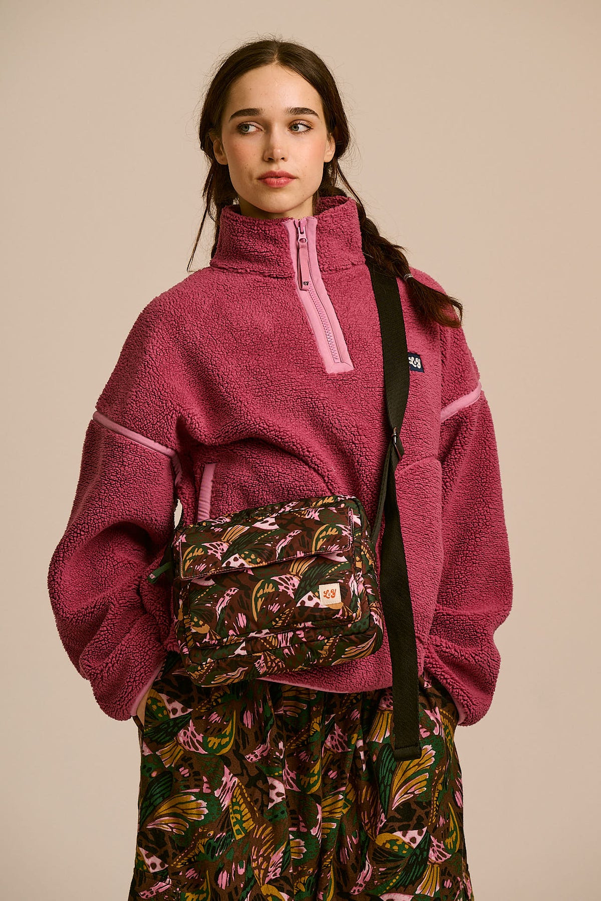 Maddox - Recycled Polyester Crossbody Bag in Butterfly