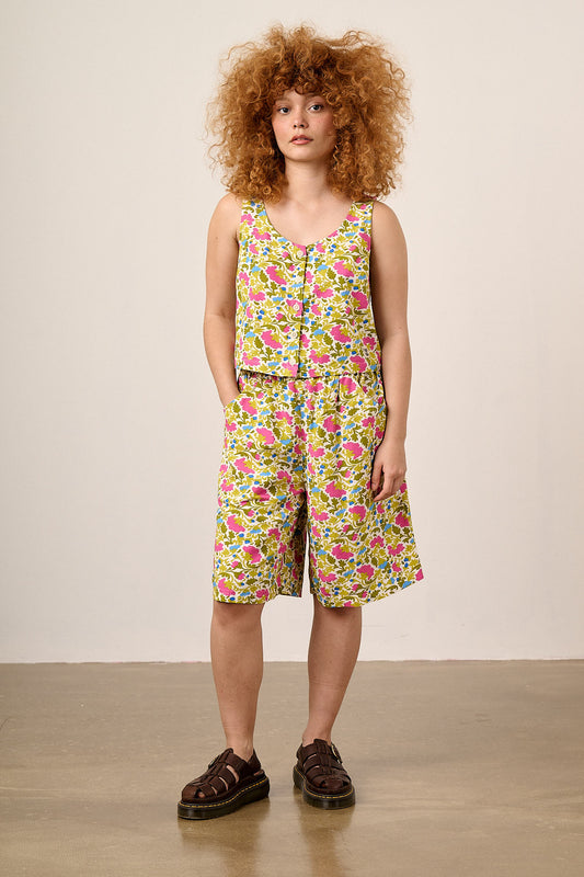 Madero - Knee Length Shorts ECOVERO Viscose Blend in Carnation Print