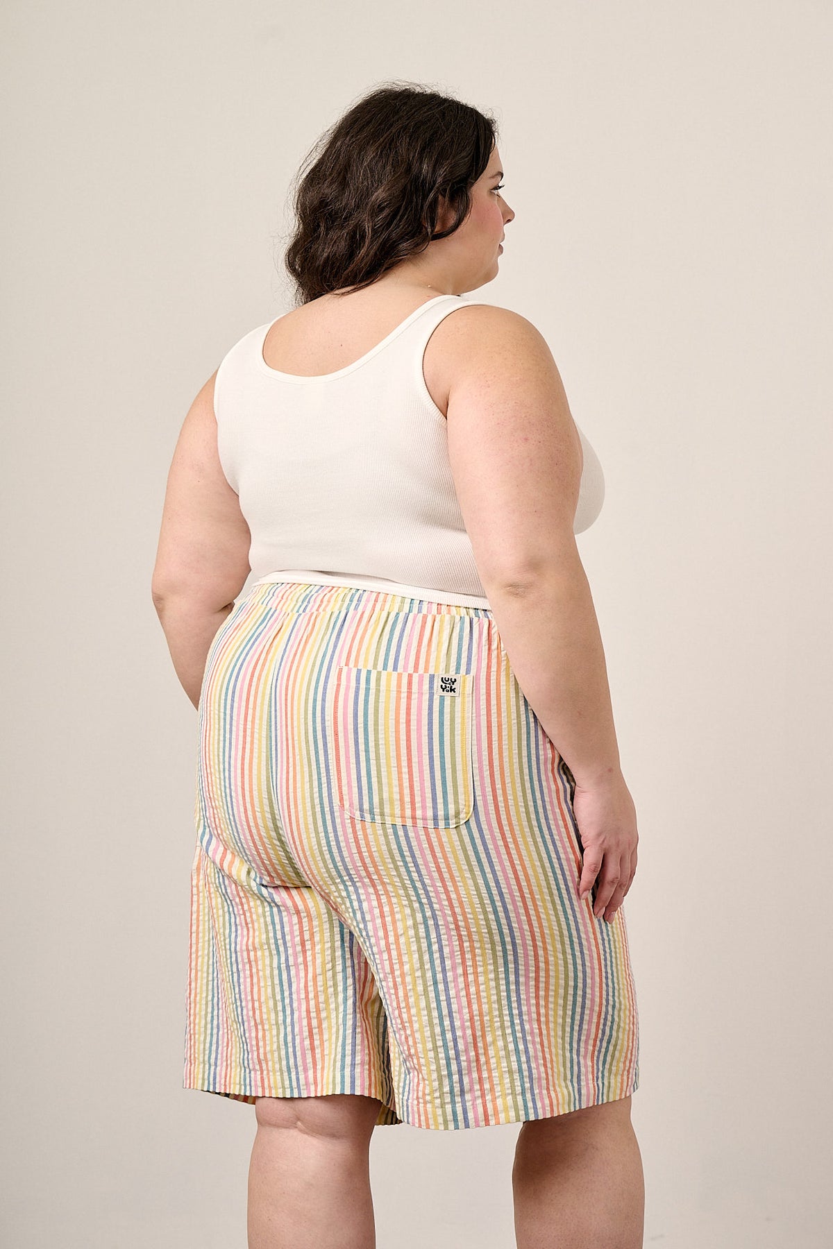 Madero - Knee Length Shorts Organic Cotton Seersucker in Vintage Rainbow Stripe