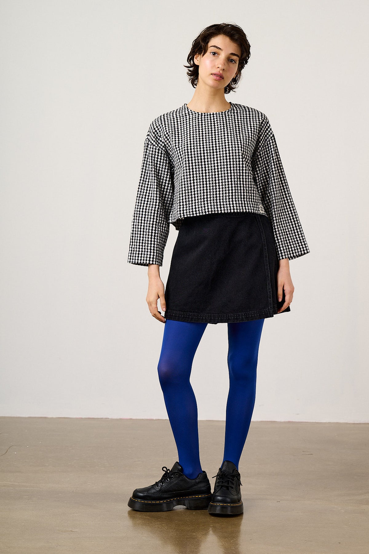 Maisie - Boxy Top Organic Cotton Seersucker in Black & White Gingham