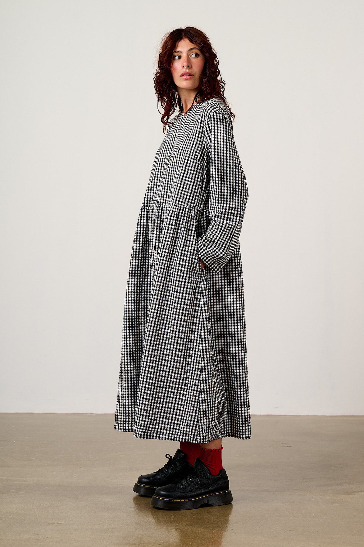 Micah - Long Sleeve Midi Dress Organic Cotton Seersucker in Black & White Gingham
