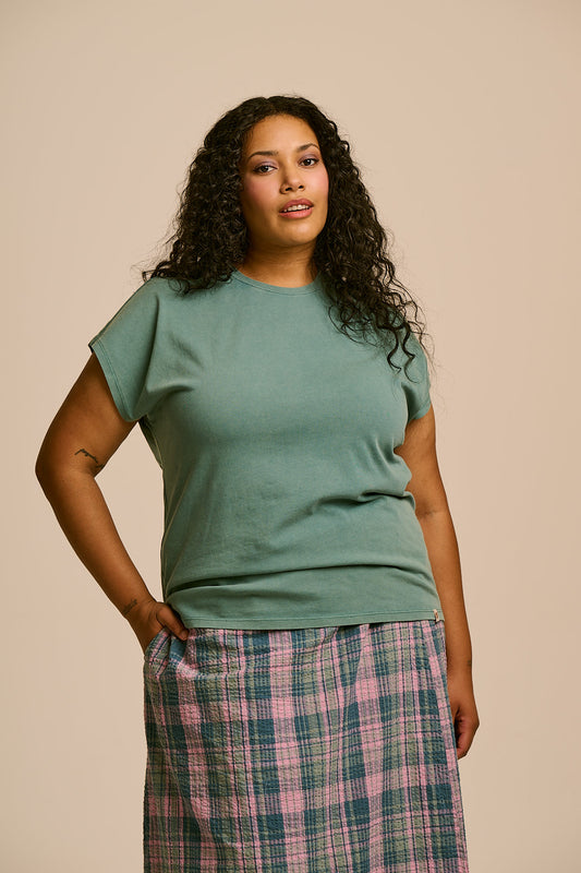 Inessa - Cap Sleeve T-Shirt Organic Cotton in Washed Green