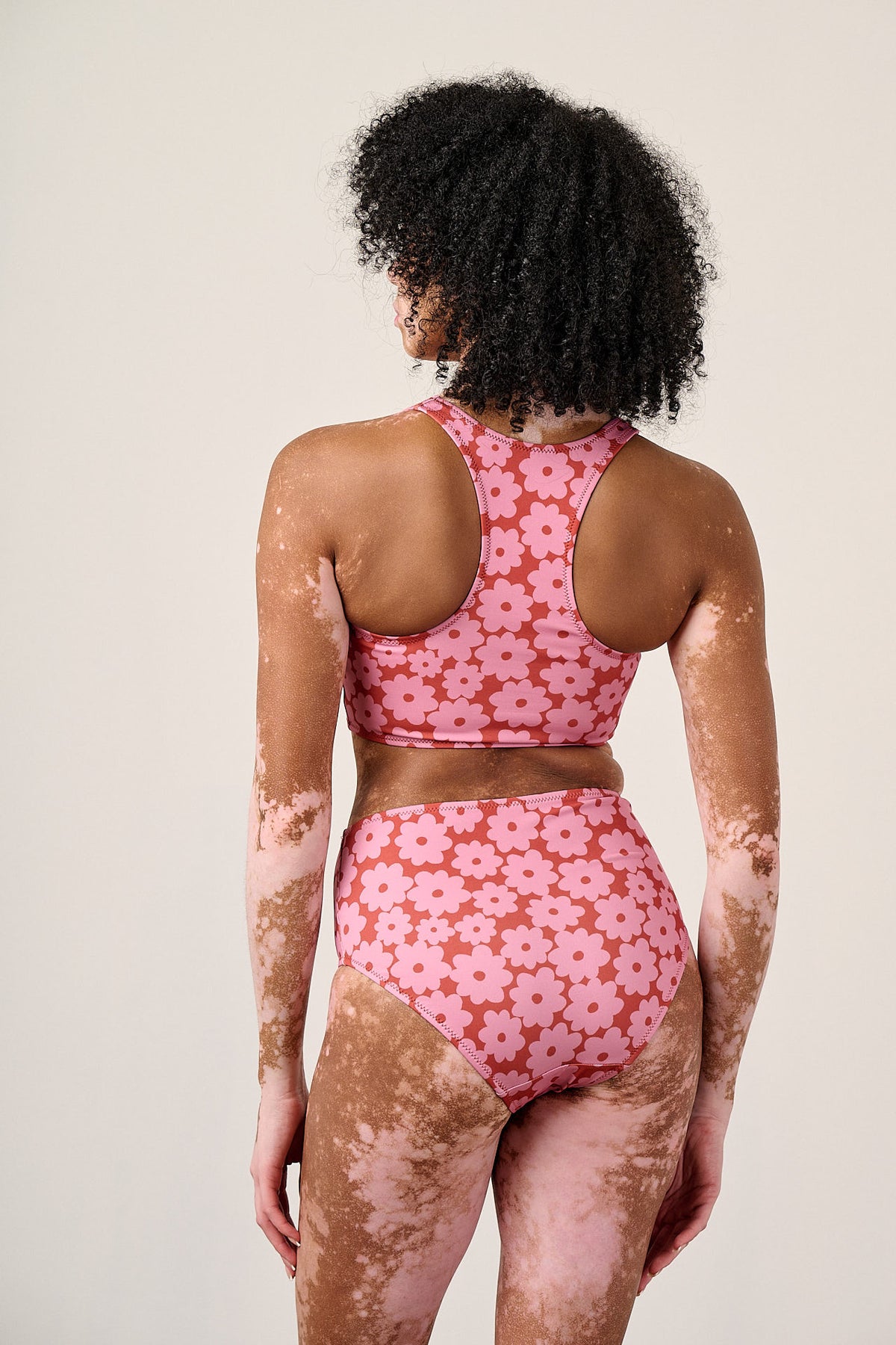 Morella - Racerback Bikini Top Recycled Polyester in Coastal Flower