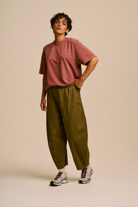 Obregon - Barrel Leg Trousers Organic Cotton in Khaki Green