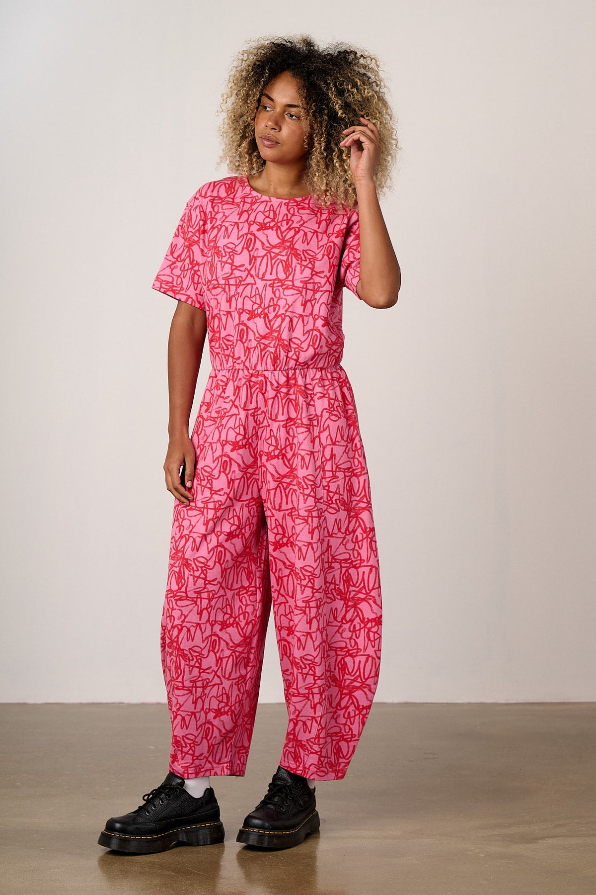 Nova - Barrel Leg Jumpsuit Organic Cotton Jersey in Pink Graffiti