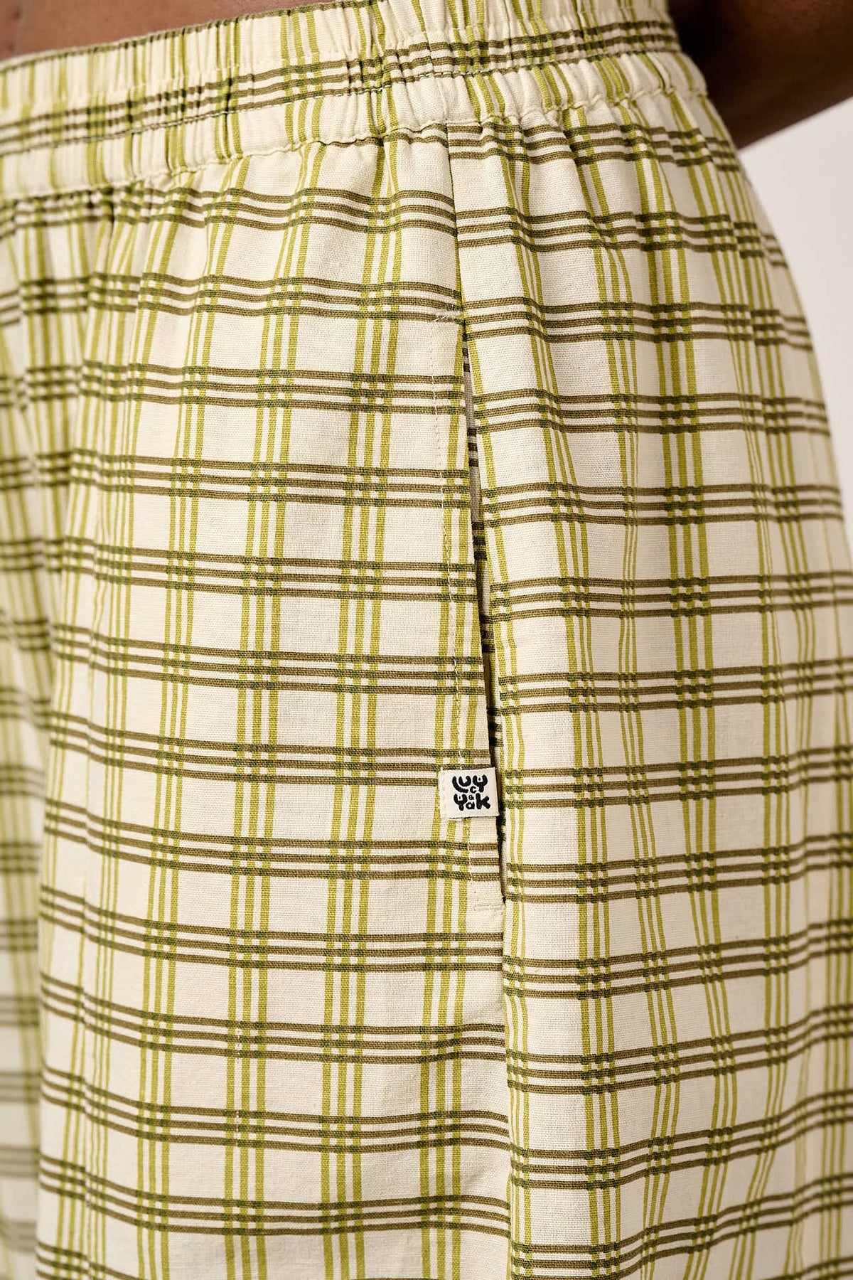 Obregon - Barrel Leg Trousers Organic Cotton in Green Check