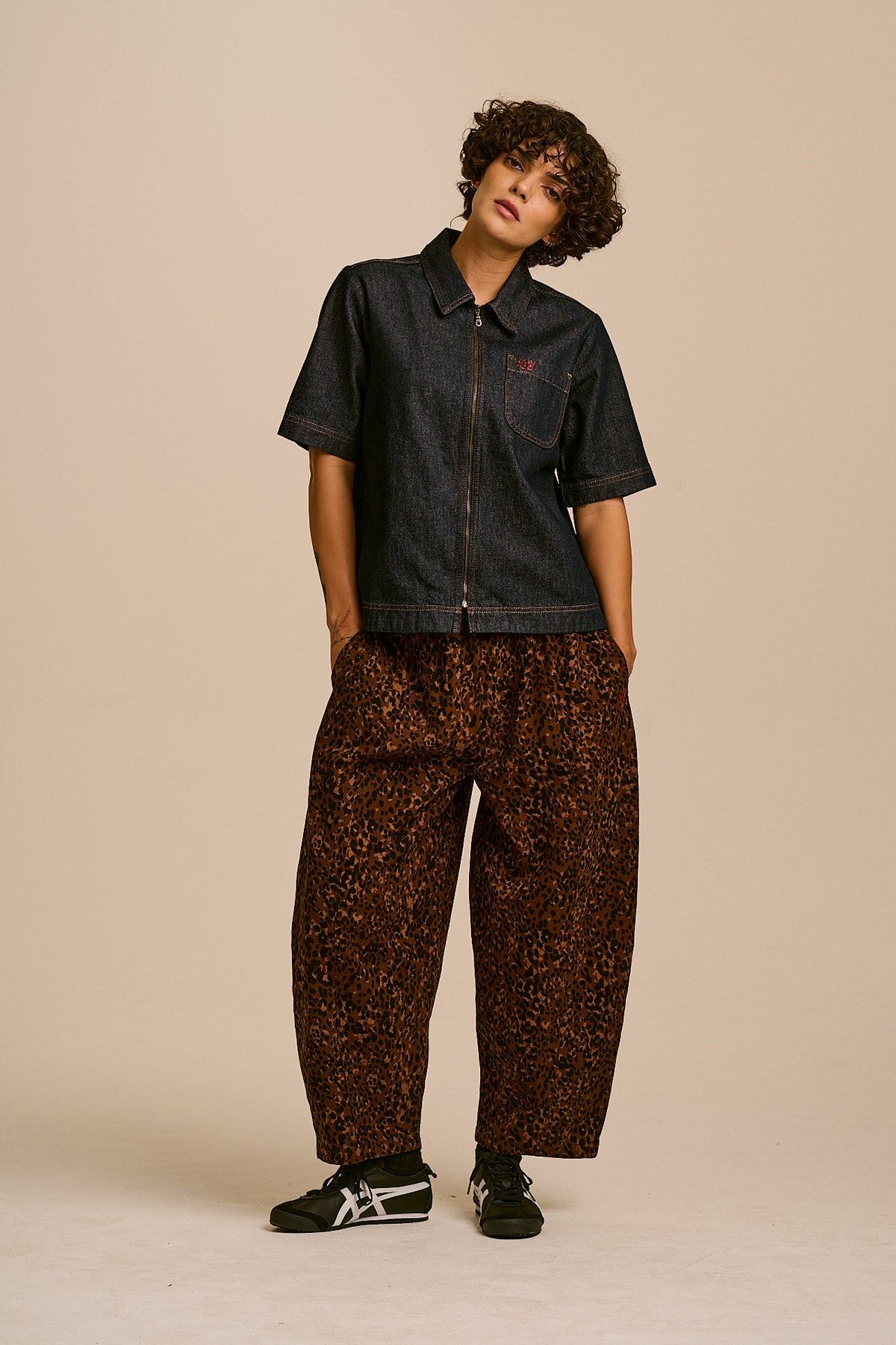 Obregon - Barrel Leg Trousers Organic Cotton in Animal Print