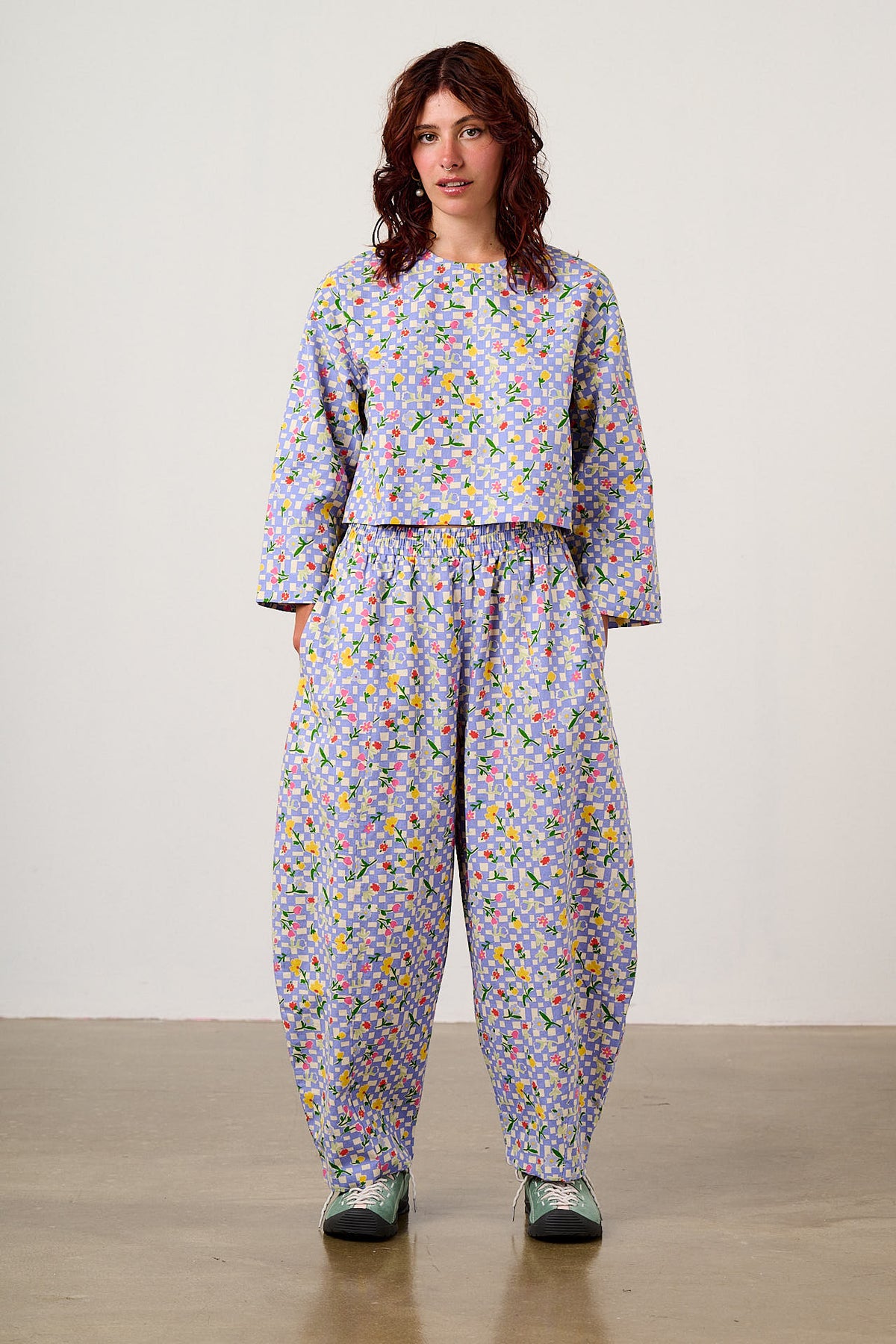 Obregon - Barrel Leg Trousers Organic Cotton in Ditsy Checkerboard Floral