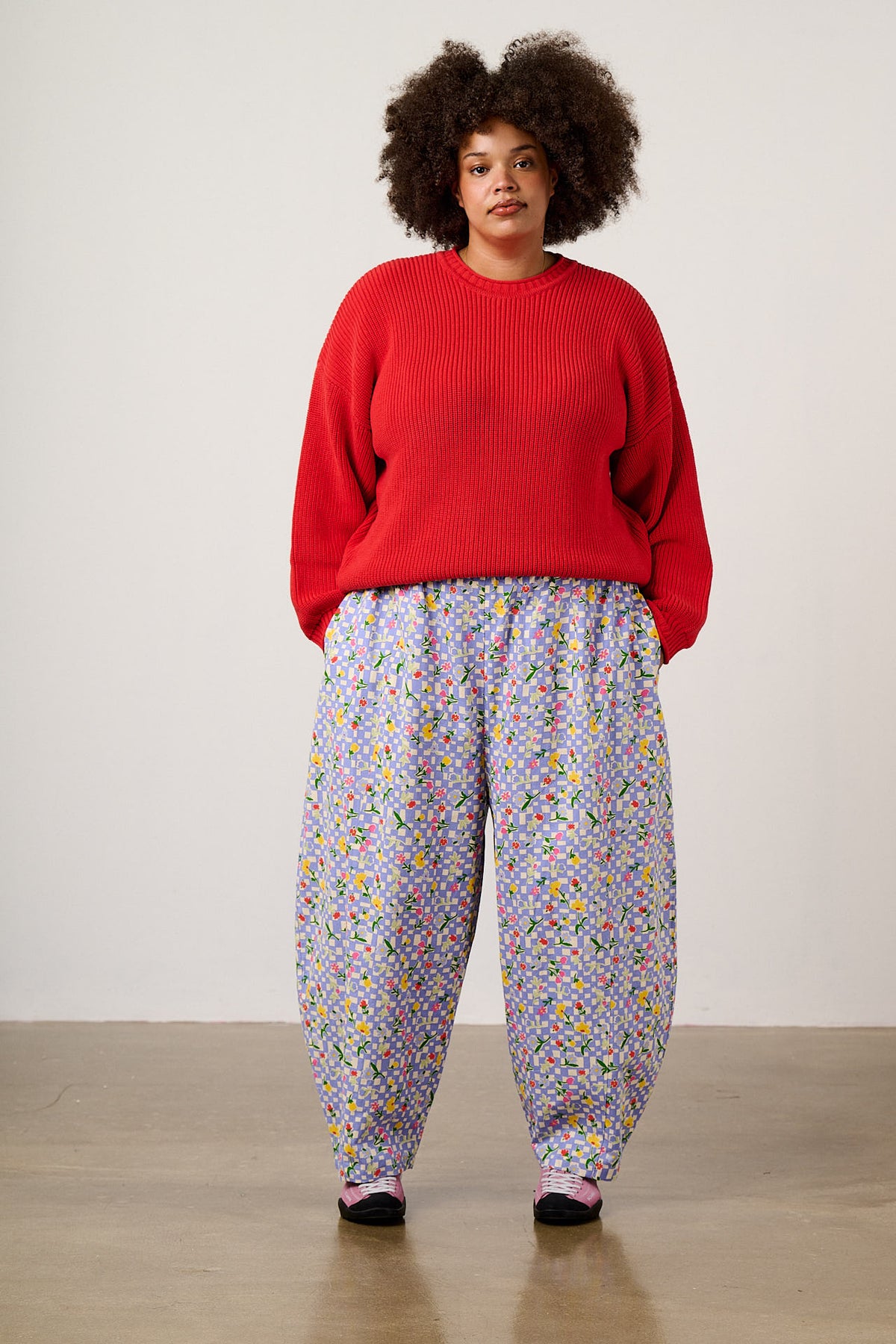 Obregon - Barrel Leg Trousers Organic Cotton in Ditsy Checkerboard Floral