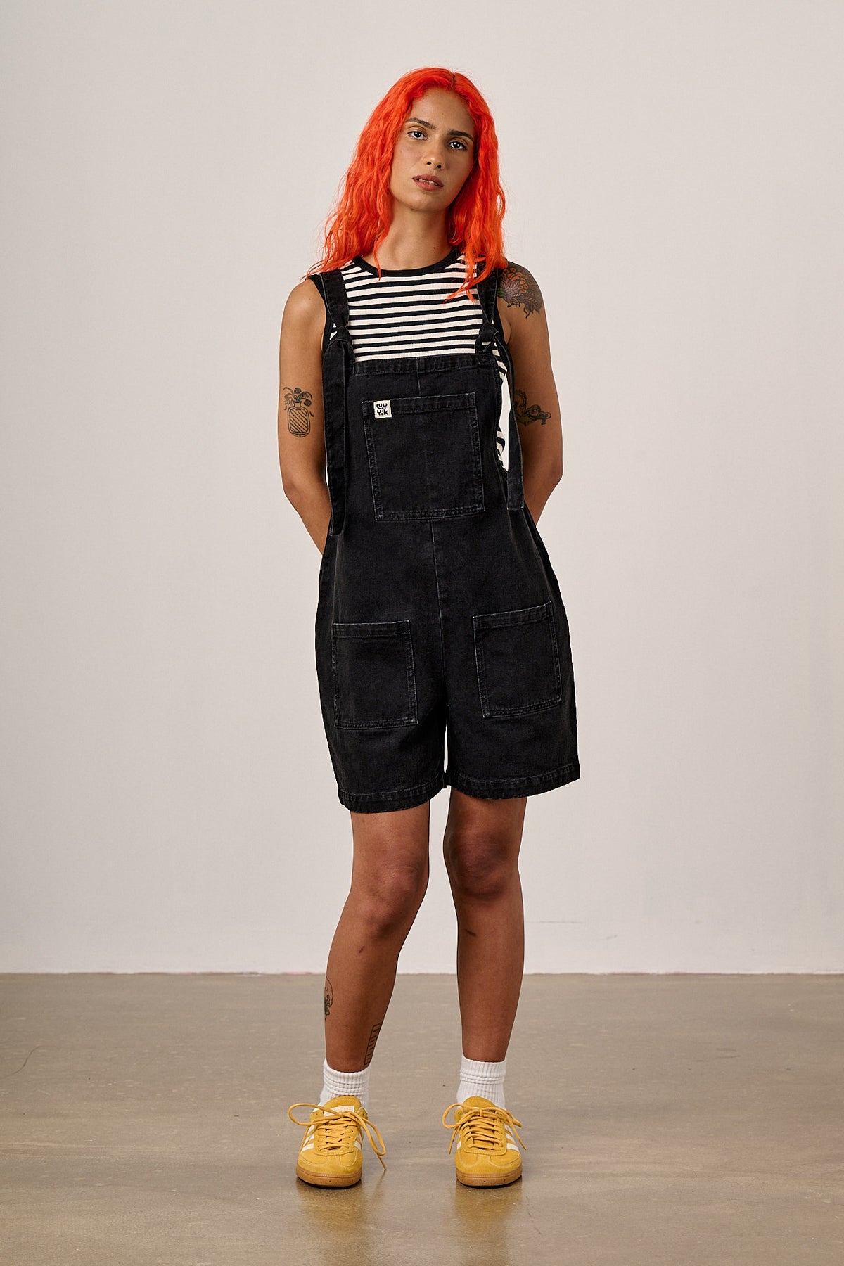Original - Dungaree Shorts Organic Cotton in Washed Black
