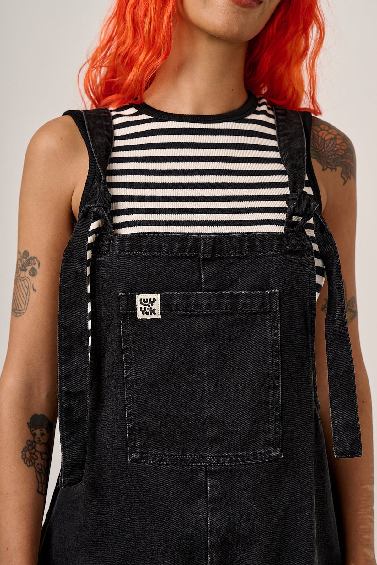 Original - Dungaree Shorts Organic Cotton in Washed Black