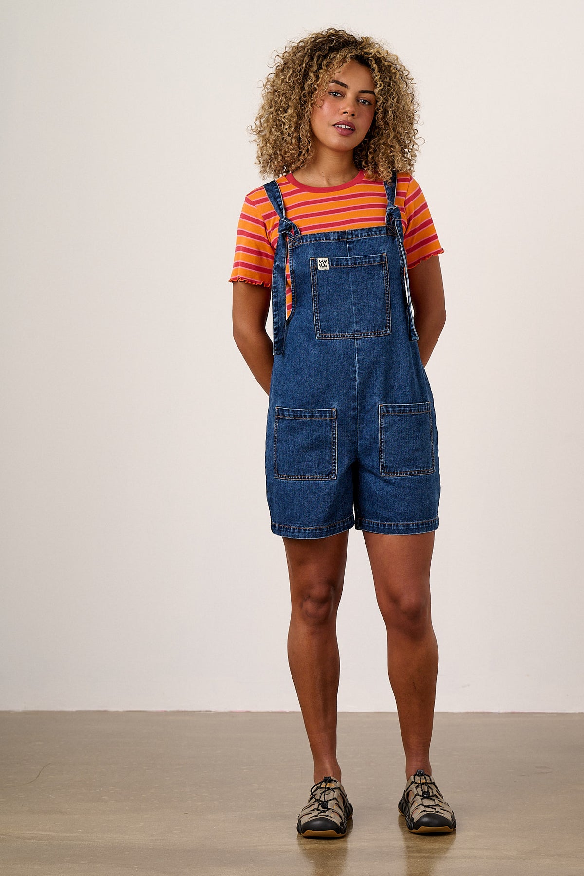 Original - Dungaree Shorts Organic Cotton in Mid Wash Blue