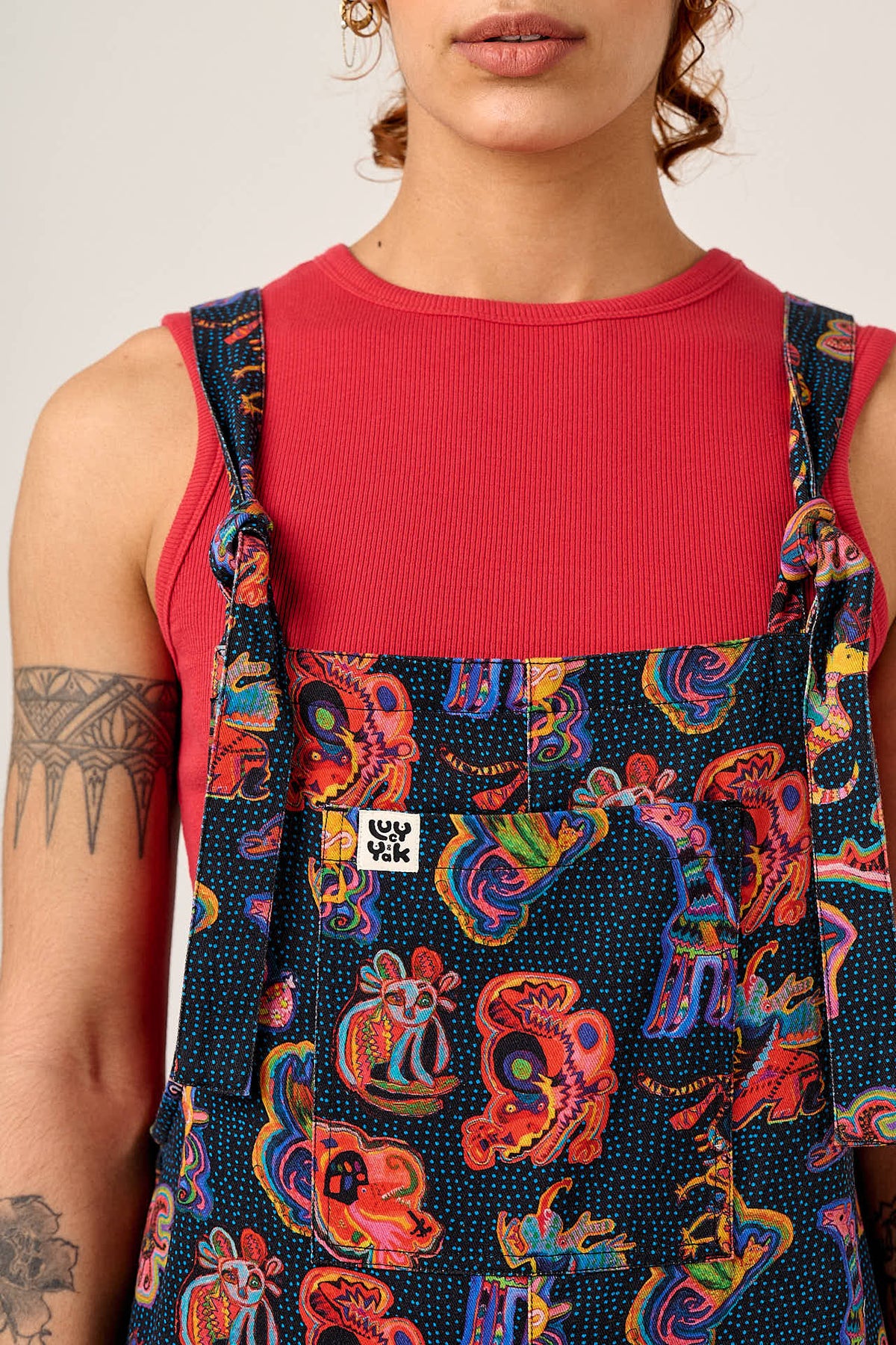 L.E Original - Straight Leg Dungarees Organic Cotton in Black Arthouse & Yak