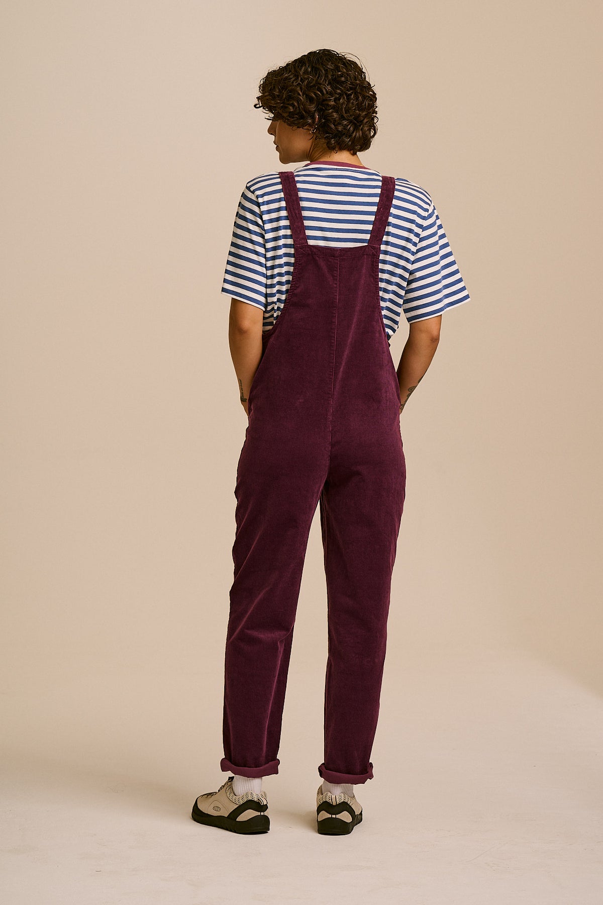 Original - Straight Leg Dungarees Organic Cotton Corduroy in Grape Wine