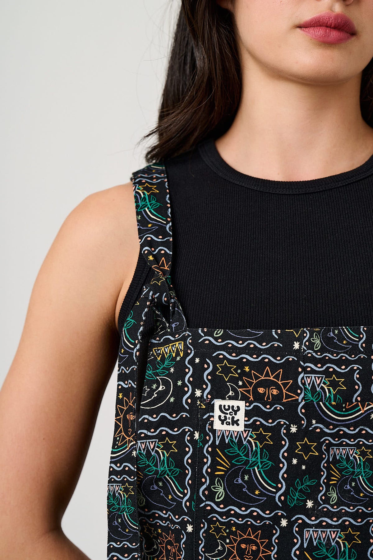 Original - Dungaree Shorts Organic Cotton in Cosmic Folk Floral Print