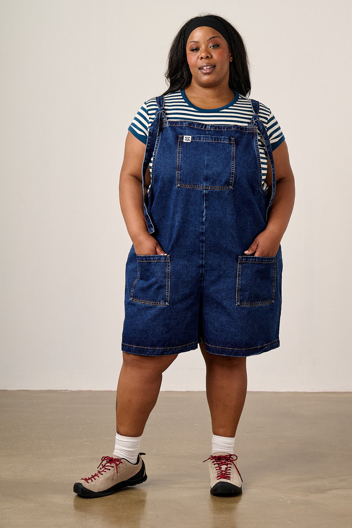 Original - Dungaree Shorts Organic Cotton in Mid Wash Blue
