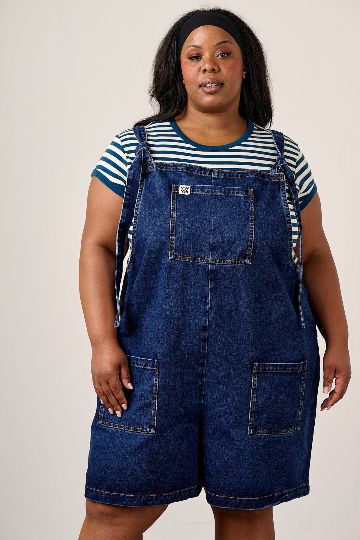 Original - Dungaree Shorts Organic Cotton in Mid Wash Blue