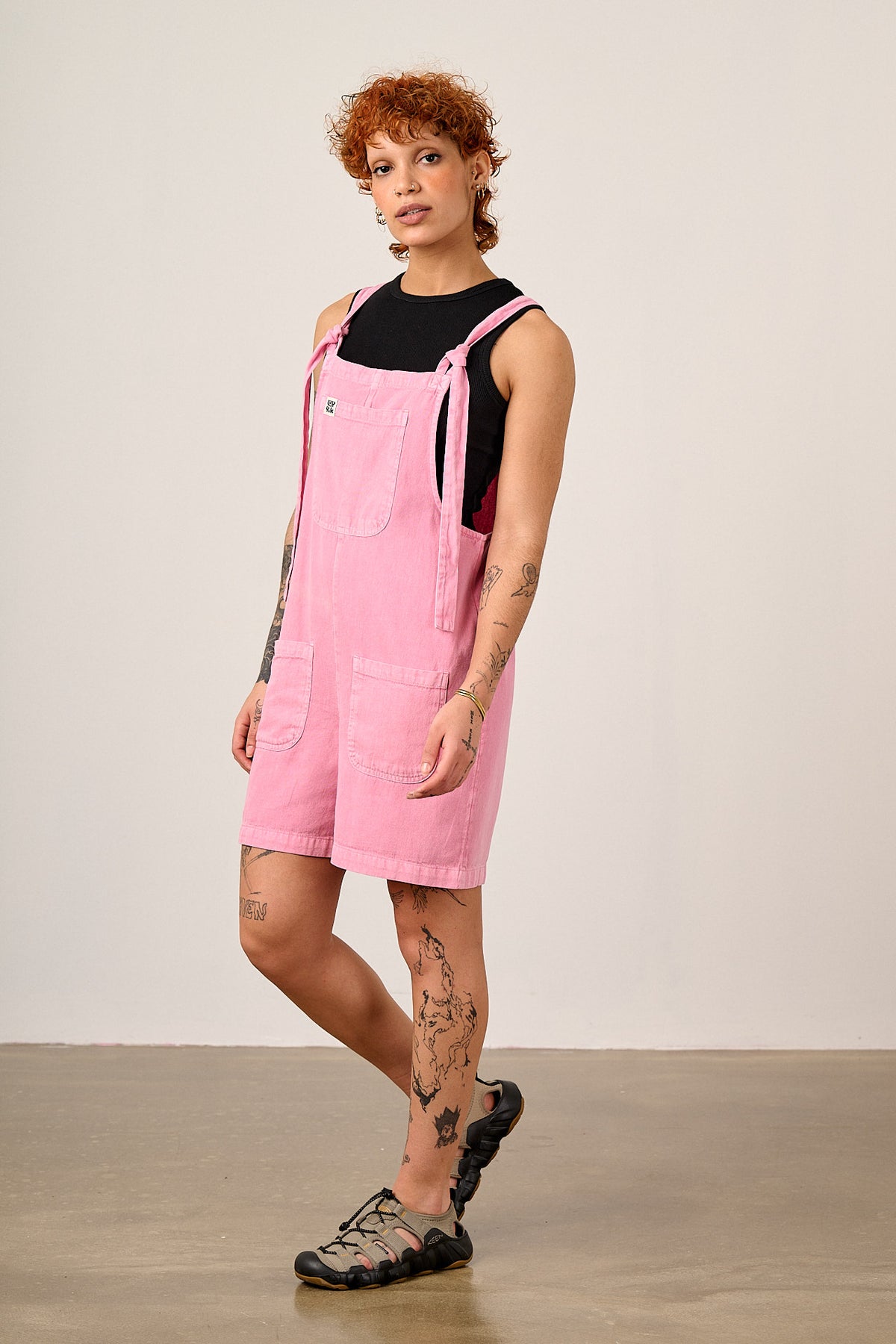 Original - Mid-Thigh Dungaree Shorts Organic Cotton in Light Pink