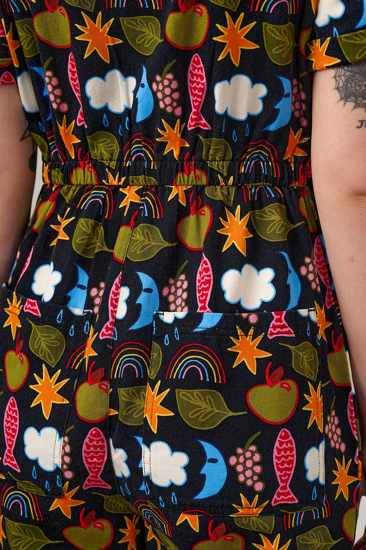 Ragan - Cropped Leg Jumpsuit Organic Cotton Twill in Naive Shapes Print