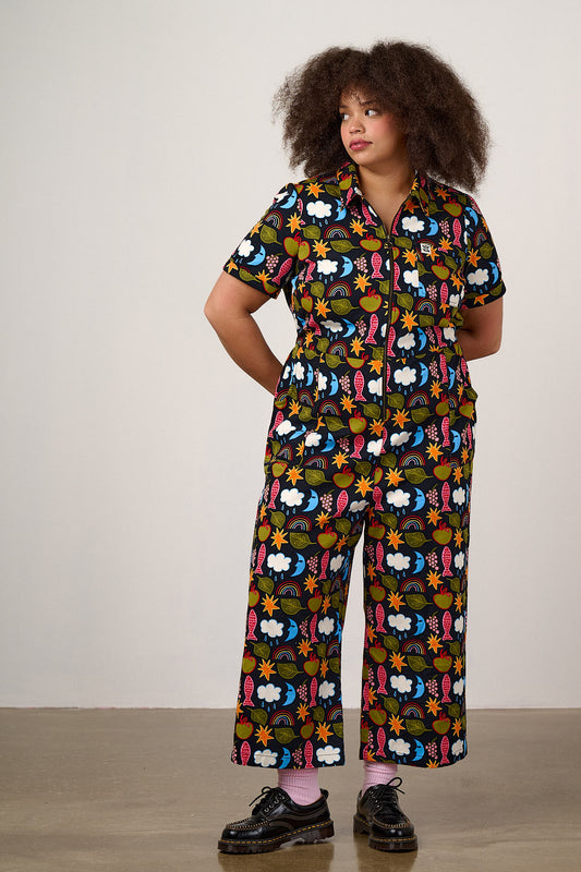 Ragan - Cropped Leg Jumpsuit Organic Cotton Twill in Naive Shapes Print