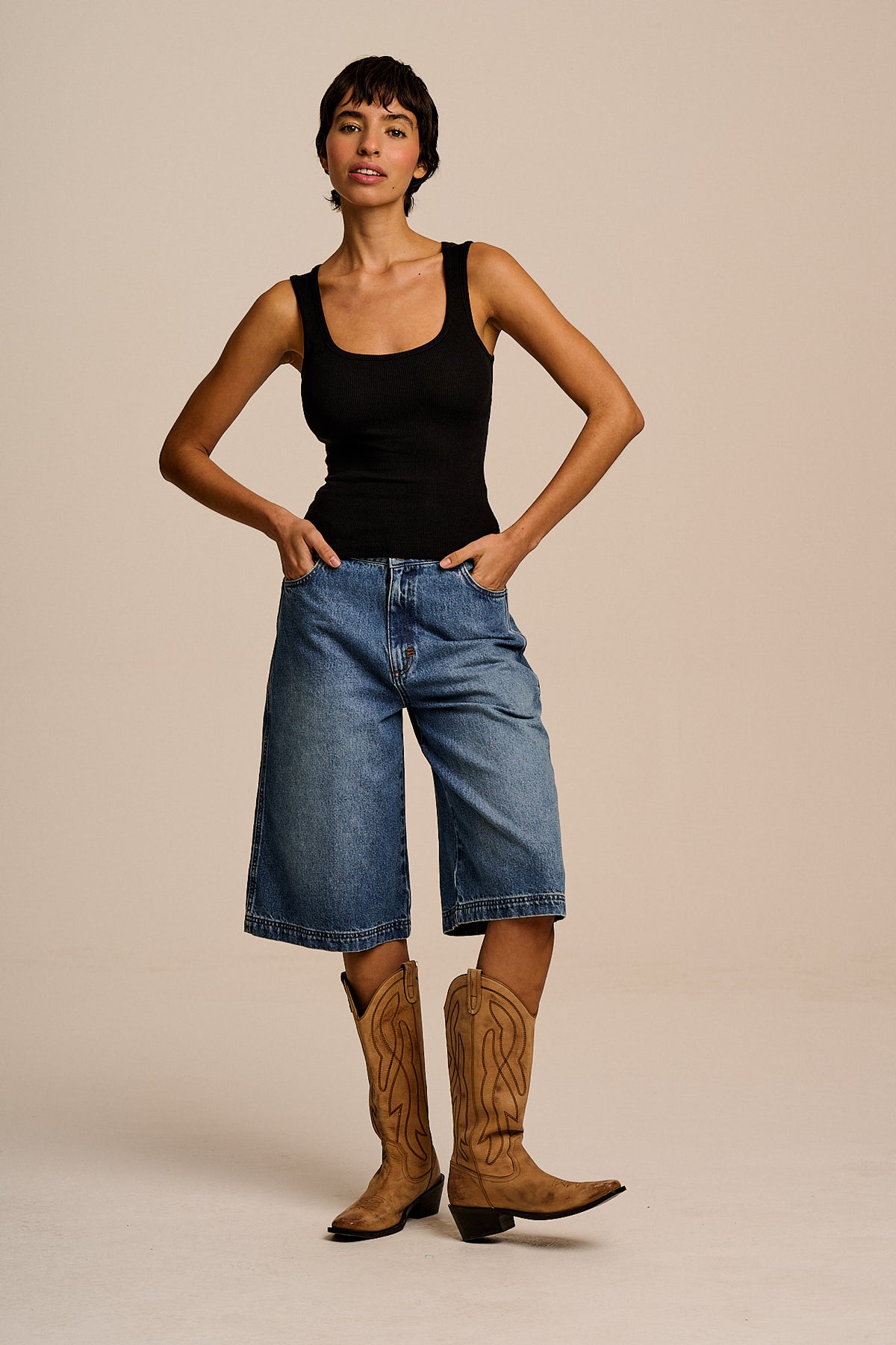 Romy - Ribbed Vest in Black