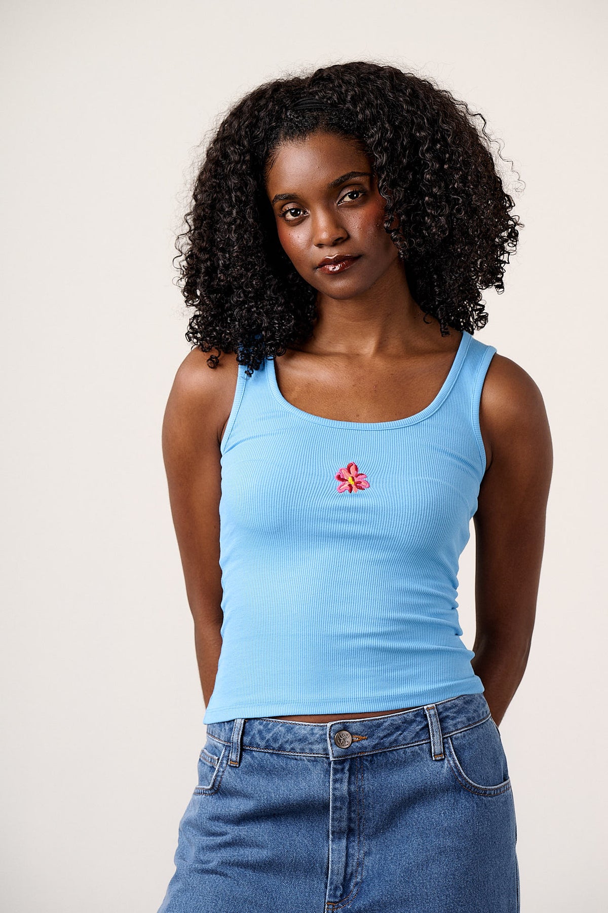 Romy - Scoop Neck Vest Organic Cotton in Blue with Flower Embroidery