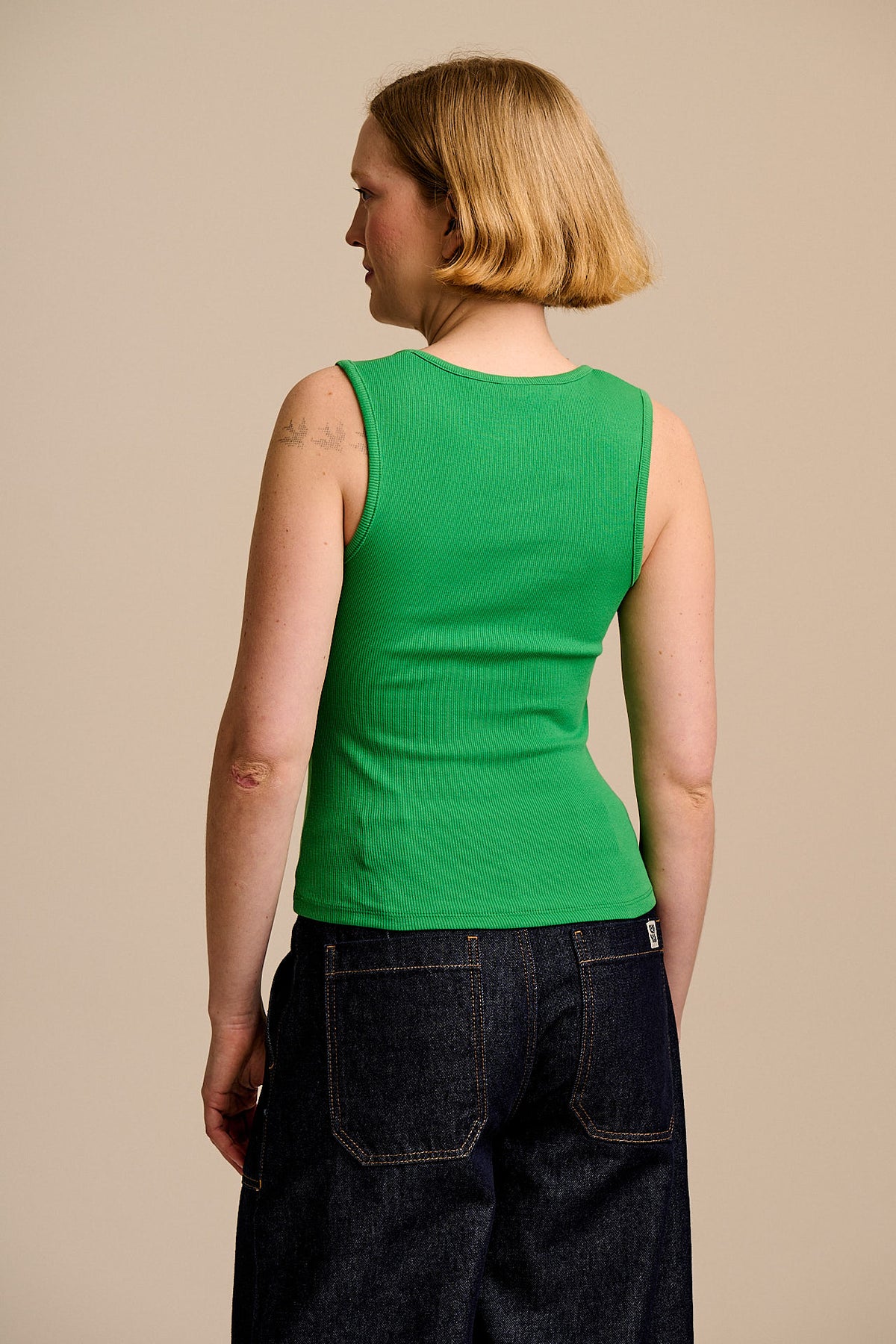 Romy - Scoop Neck Vest Organic Cotton in Kelly Green