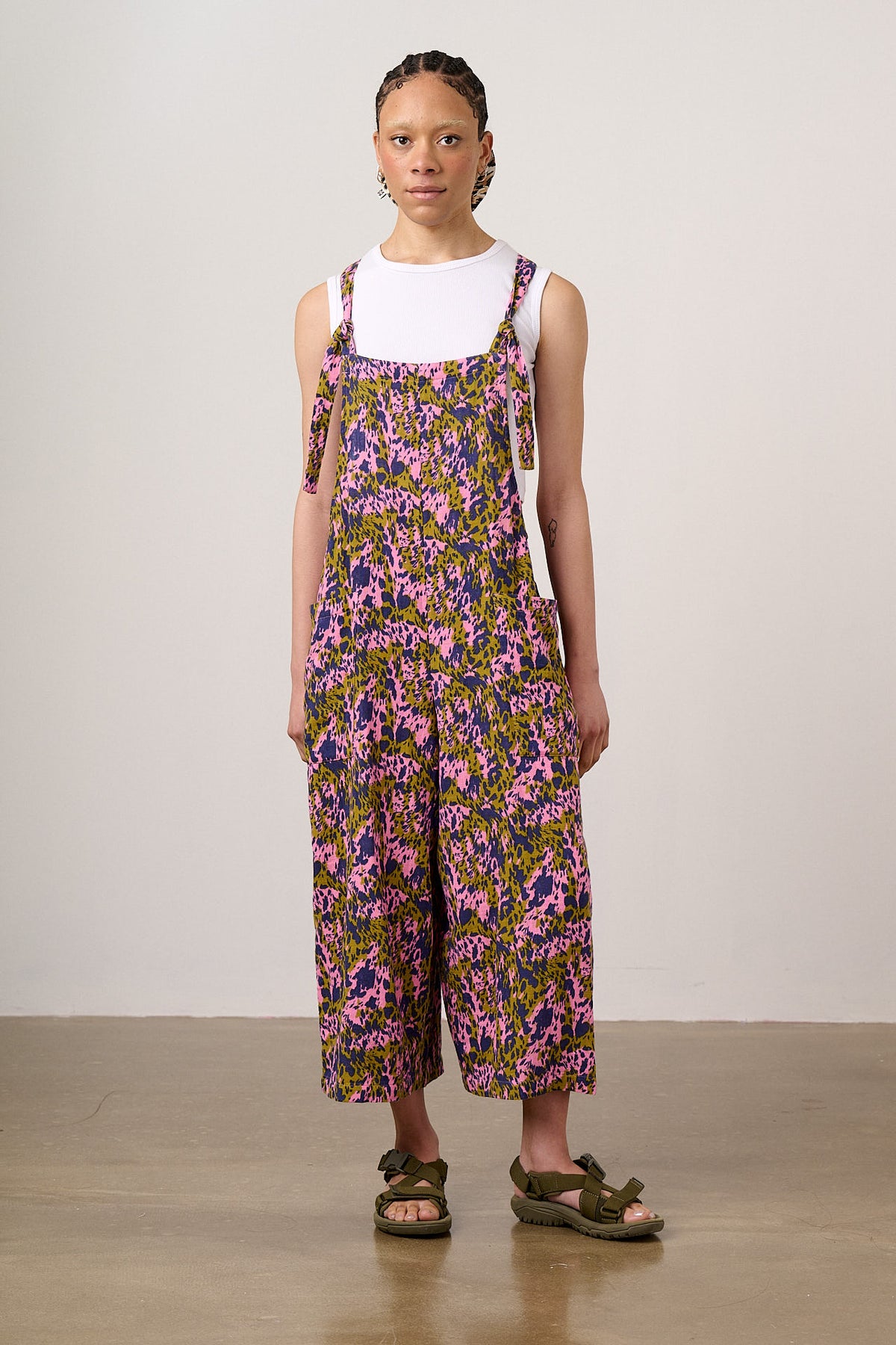Rudy - Cropped Wide Leg Dungarees Organic Cotton in Animal Wild Expression Print