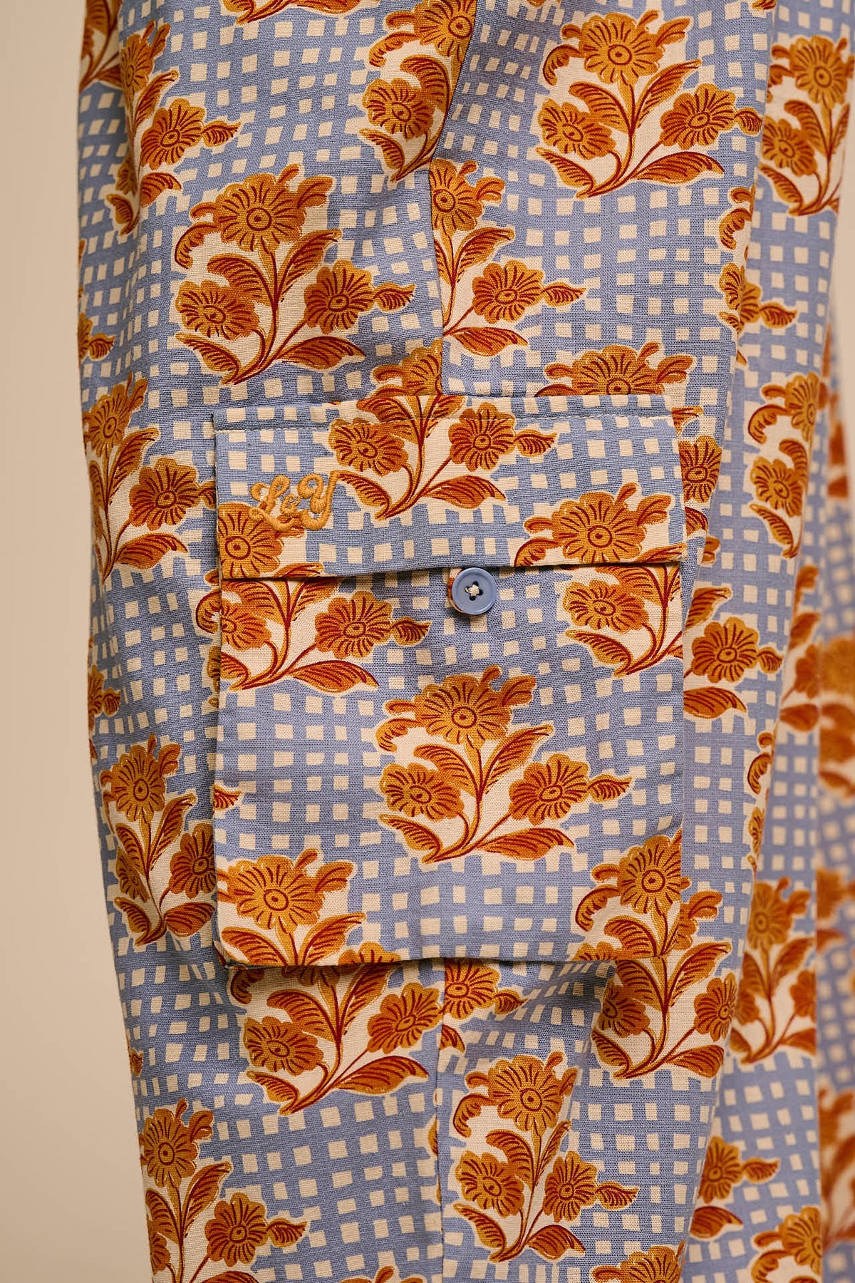 Rumi - Wide Leg Trousers Organic Cotton in Checkered Floral Blooms