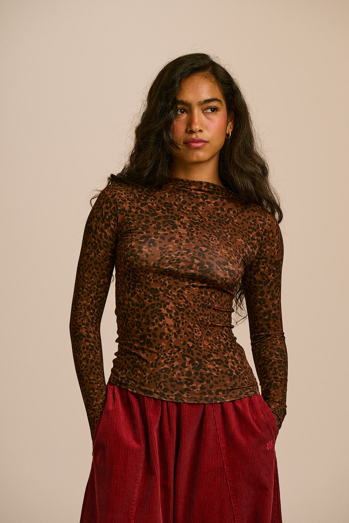 Sara - Long Sleeve Mock Neck Top Viscose in Animal