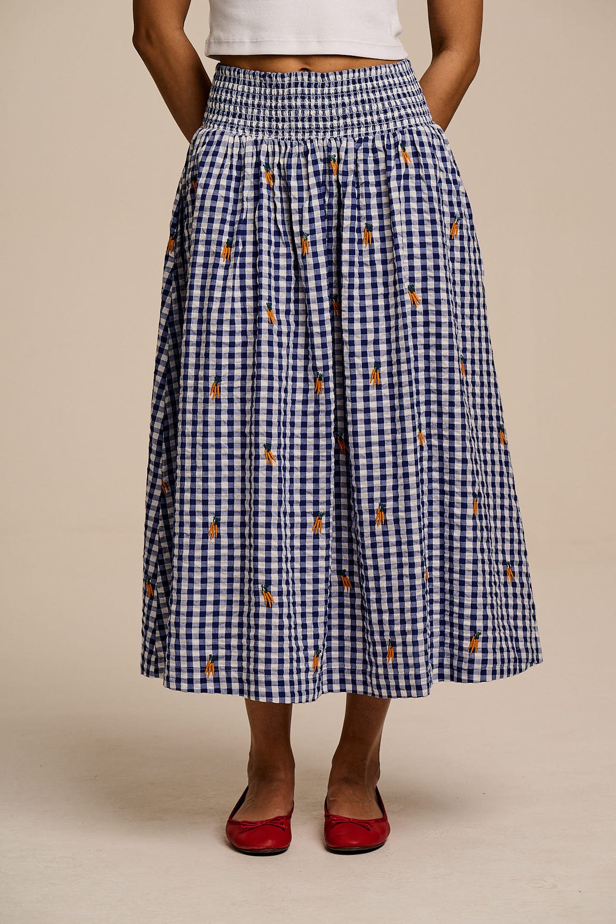 Sofiya - Midi Skirt in Gingham Carrot Embroidery