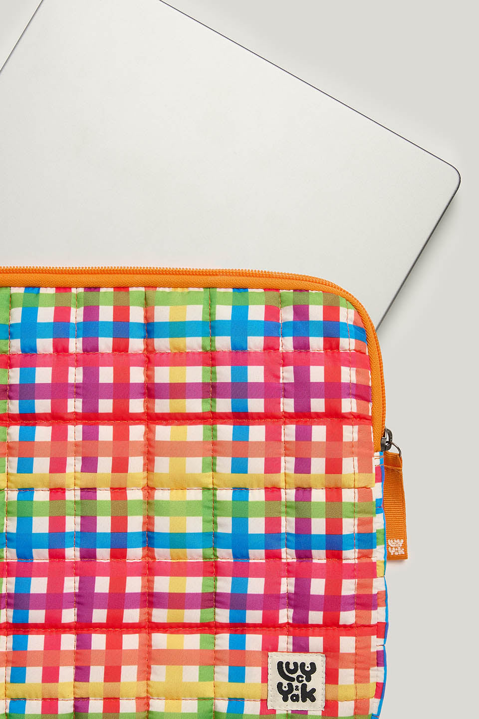 Emelien - 13" Laptop Case in Multi Rainbow