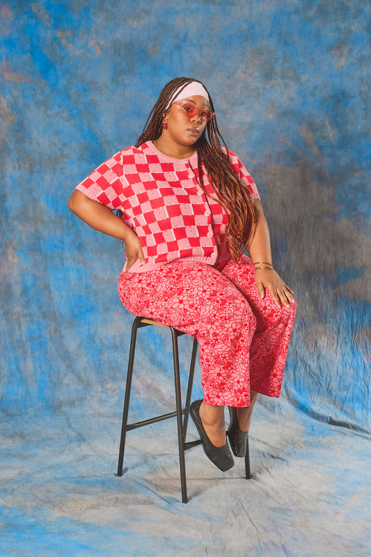 Lizzie - Short Sleeve Cardigan Organic Cotton Knit in Pink & Red Blurred Checkerboard