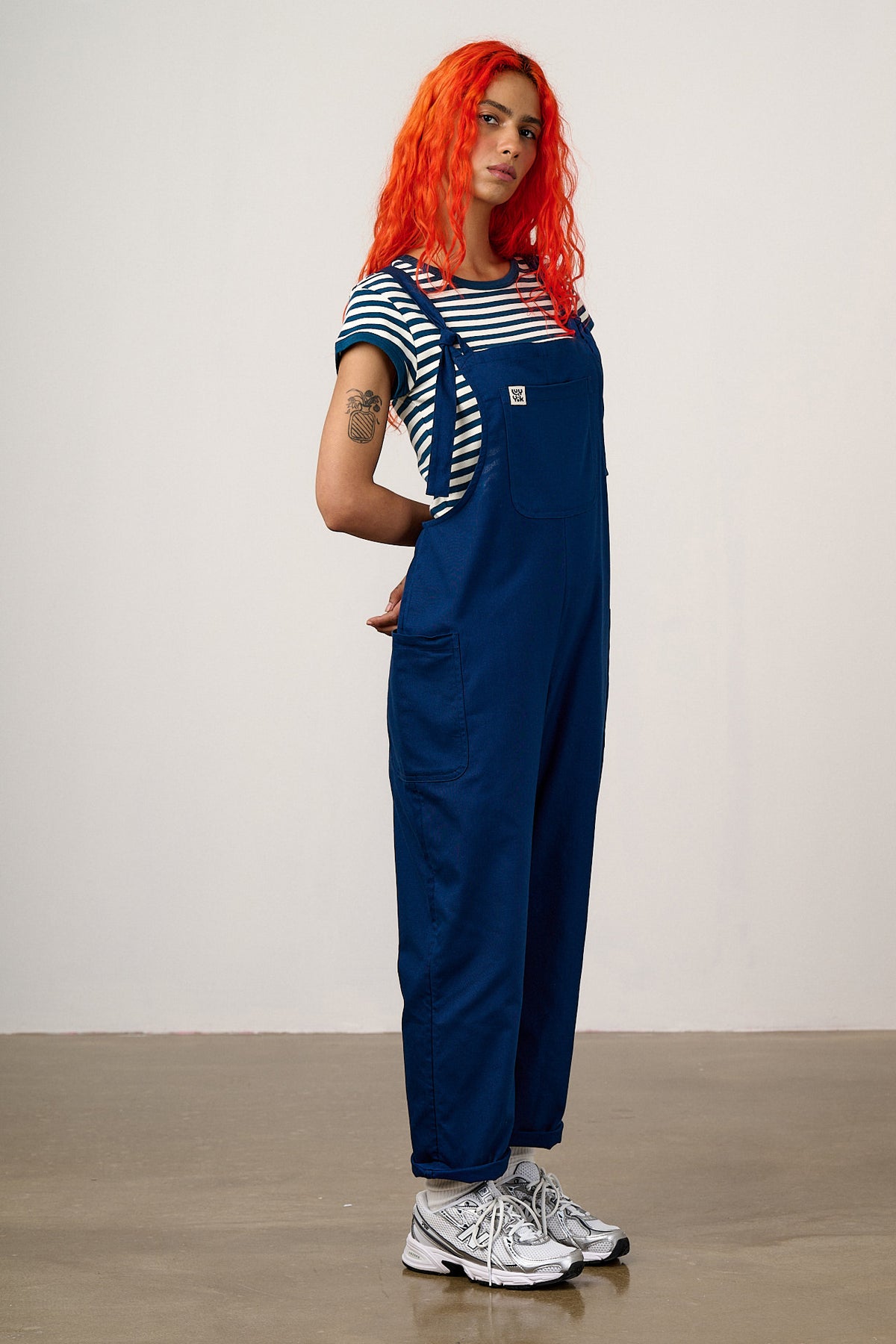 Una - Cropped Straight Leg Dungarees Organic Cotton in Navy