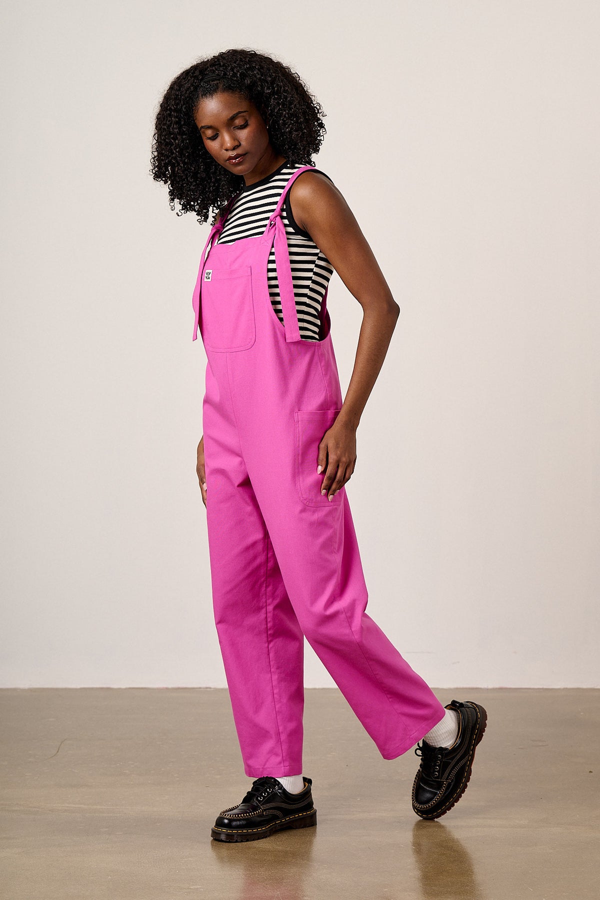 Una - Cropped Straight Leg Dungarees Organic Cotton in Purple Orchid