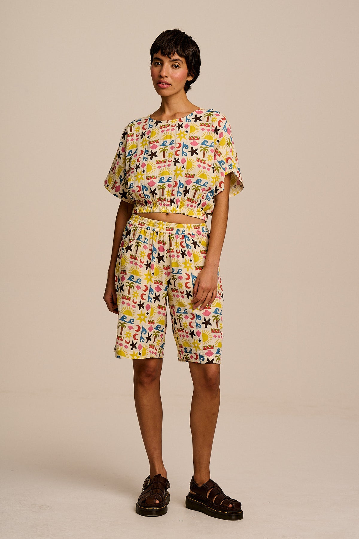 Madero - Knee Length Shorts Organic Cotton Double Gauze in Coastal Beach Tile