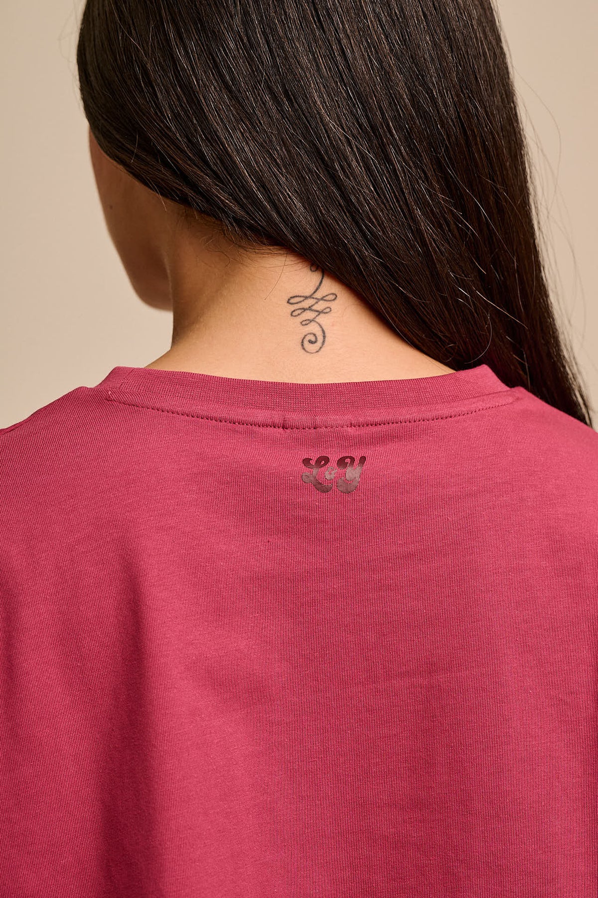 Zayla - Cropped Boxy T-Shirt - Cotton in Maroon