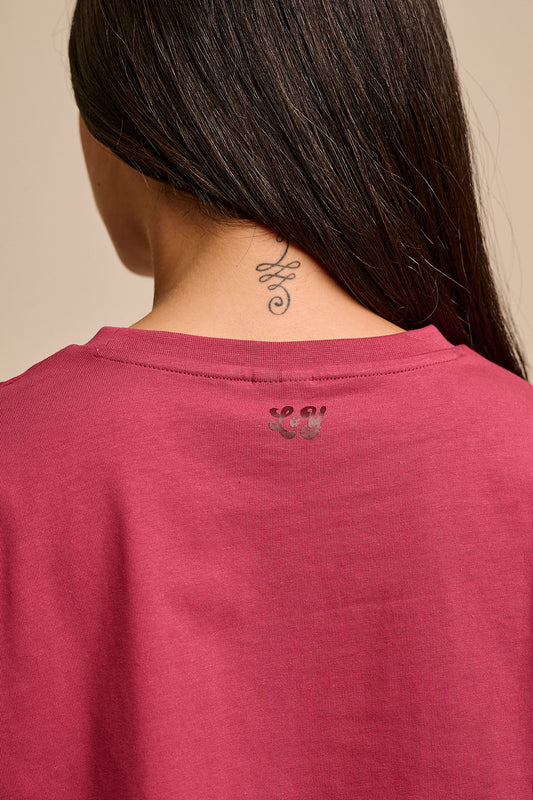 Zayla - Cropped Boxy T-Shirt - Cotton in Maroon