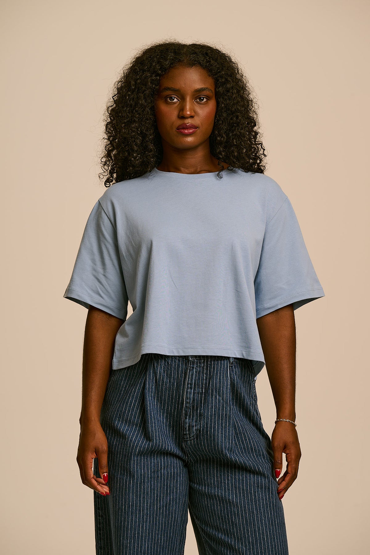Zayla - Cropped Boxy T-Shirt Organic Cotton in Dusky Blue