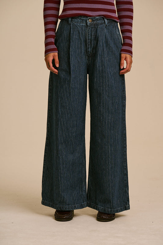 Cole - Wide Leg Jeans Organic Cotton Denim in Pinstripe